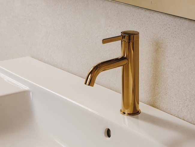 Bathroom decor: gold finishes | Roca Bathrooms Export